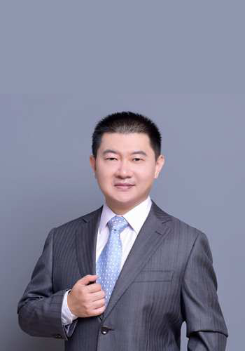 北京房产律师丁博律师照片